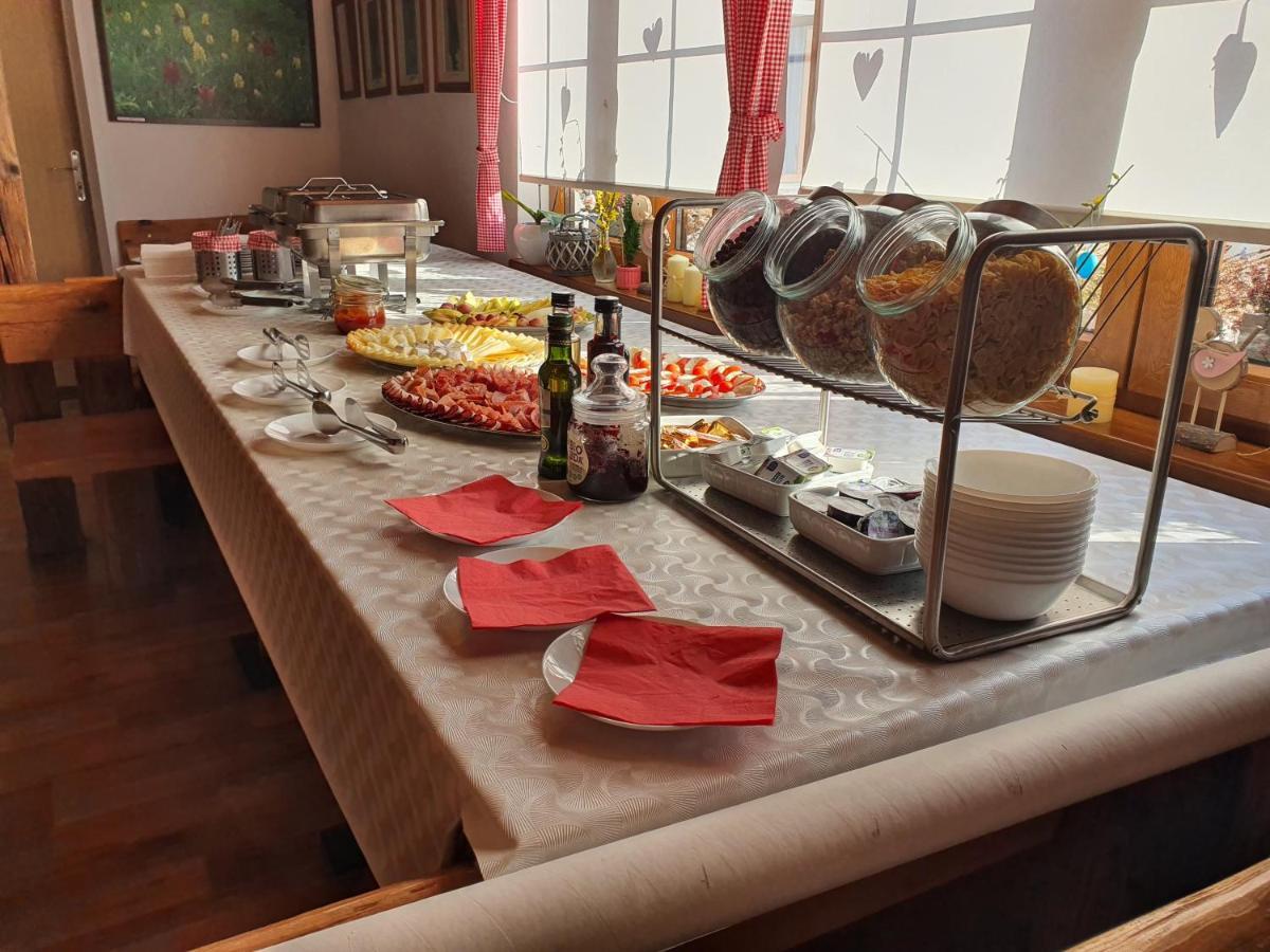 Wellness Hotel Chata Jana Lopeník Buitenkant foto