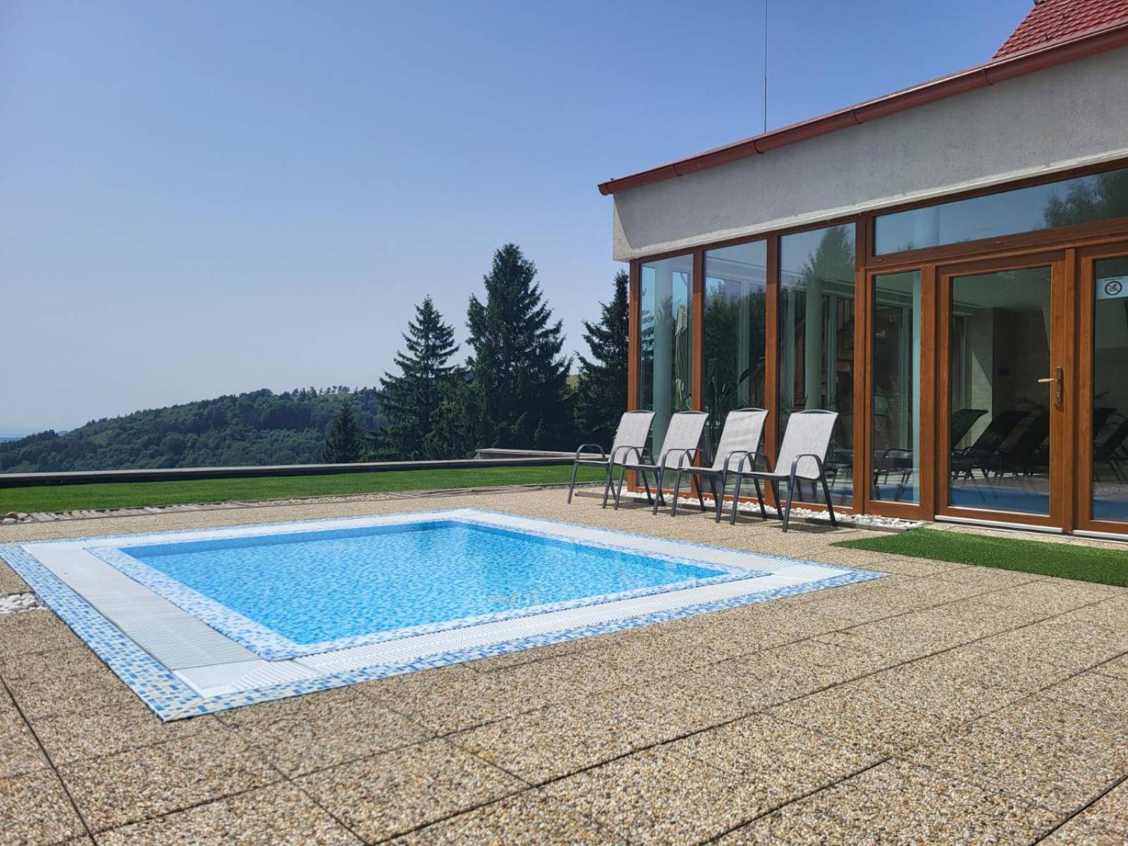 Wellness Hotel Chata Jana Lopeník Buitenkant foto