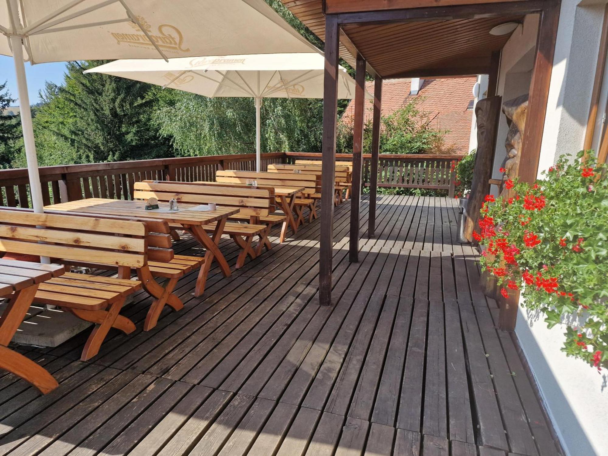 Wellness Hotel Chata Jana Lopeník Buitenkant foto