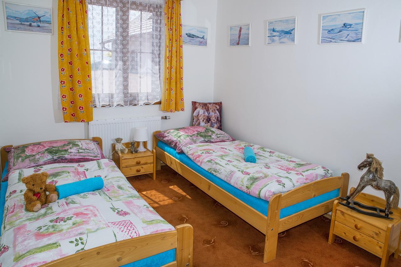 Wellness Hotel Chata Jana Lopeník Buitenkant foto